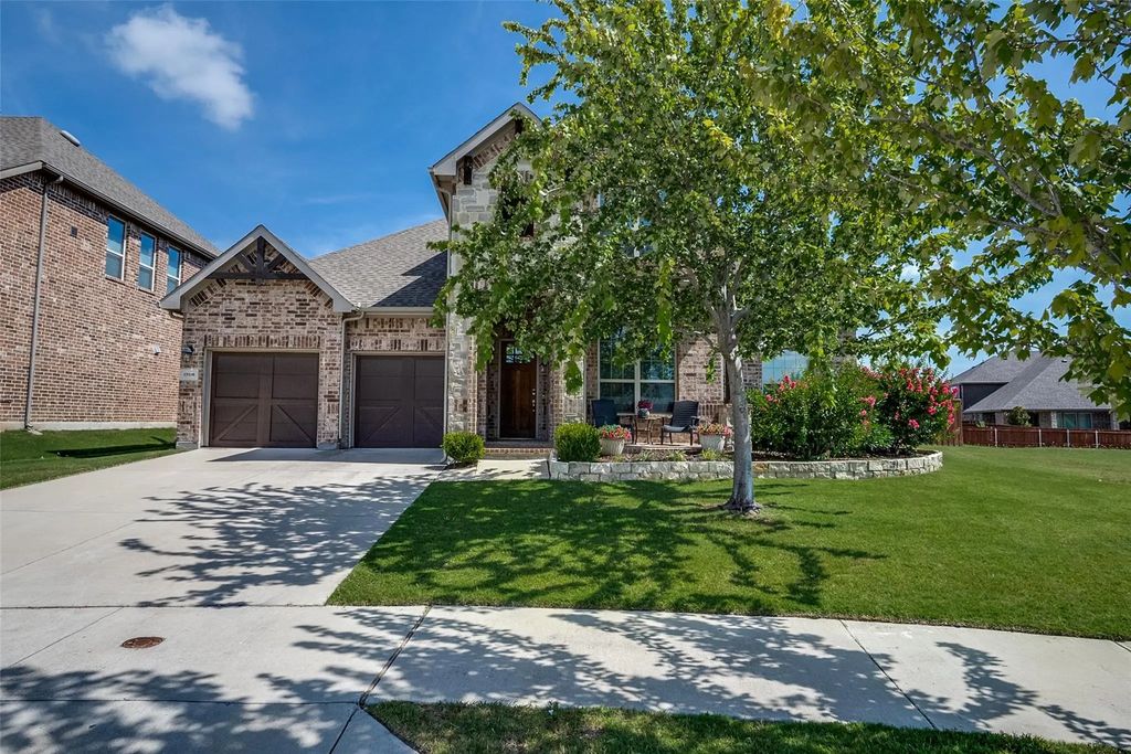 15100 Roderick Road, Aledo