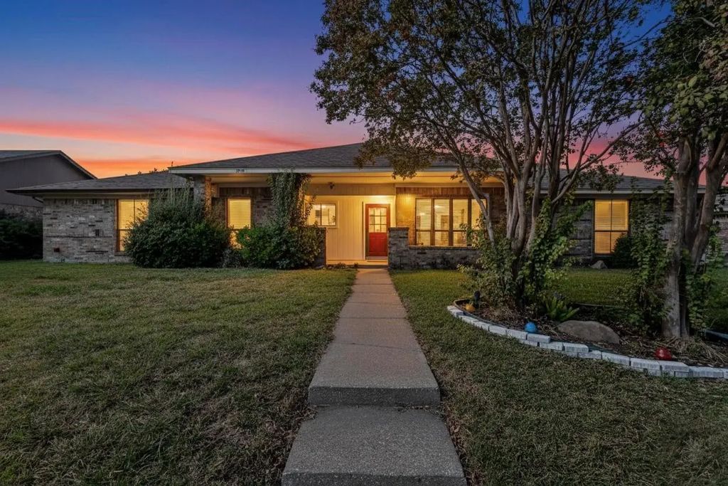 2305 Jamie Drive, Garland