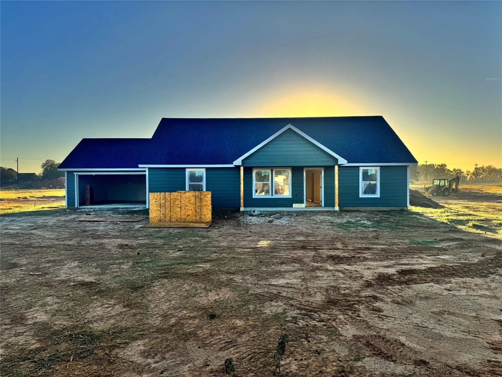 1009 Morgan Court, Springtown