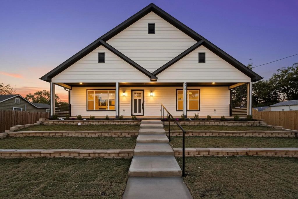 5912 Bertha Lane, Haltom City