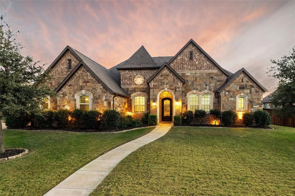 804 Arthur Court, Keller