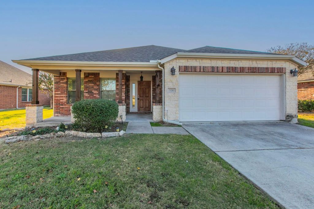 106 Bison Meadow Drive, Waxahachie