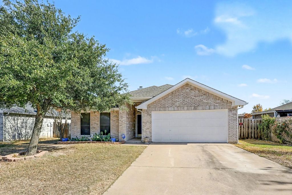 1410 Embercrest Drive, Midlothian