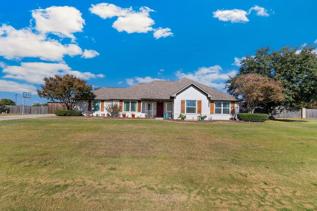 849 Sherry Lane S, Krugerville