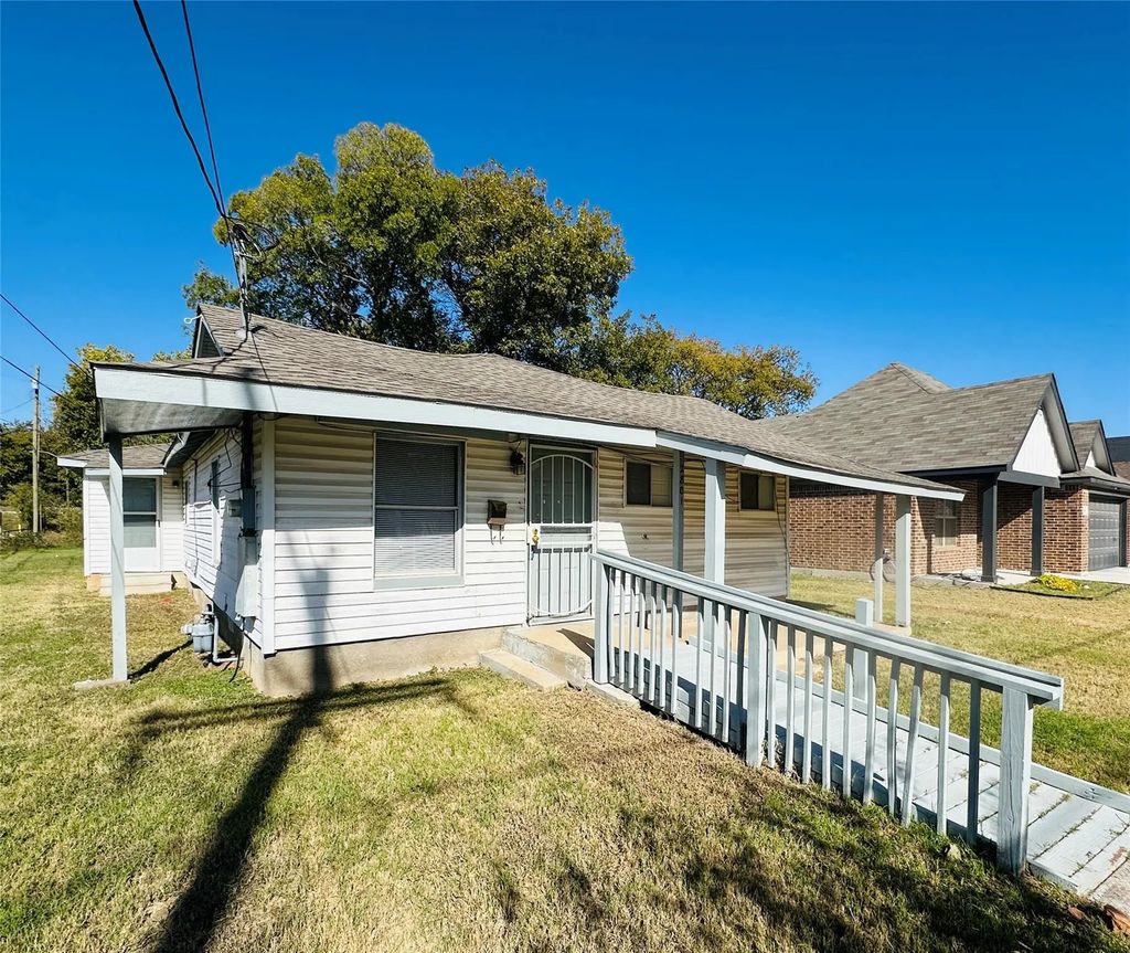 2801 Ennis Avenue, Fort Worth