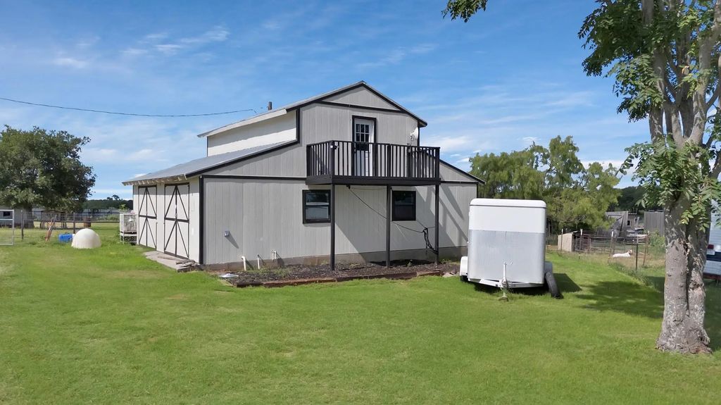 1025 Summit Drive, Springtown