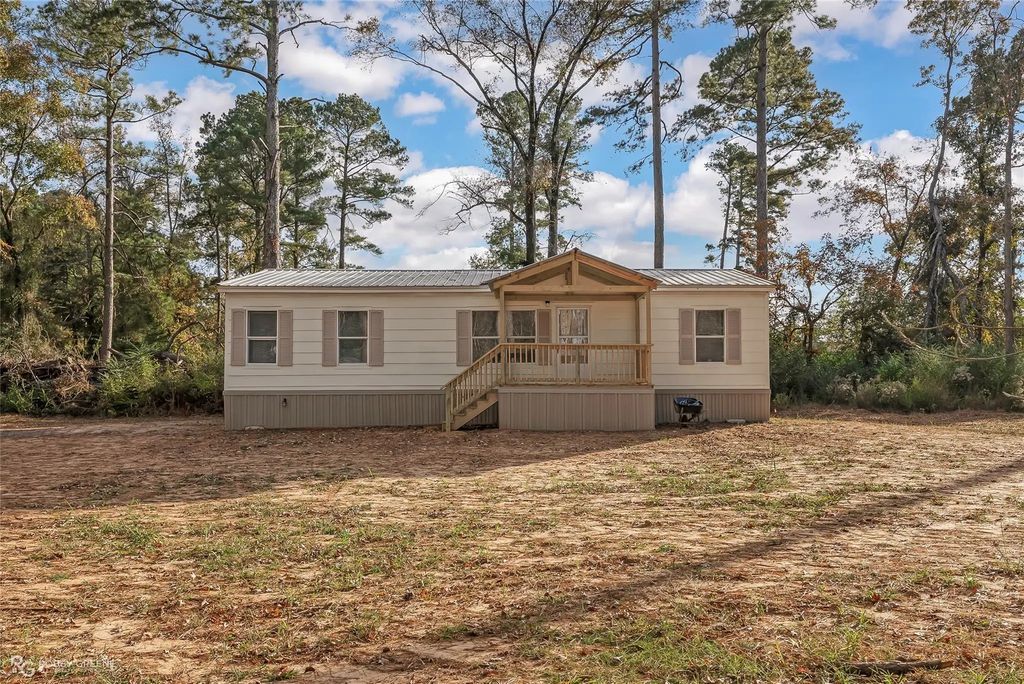 516 Crouch Road, Benton
