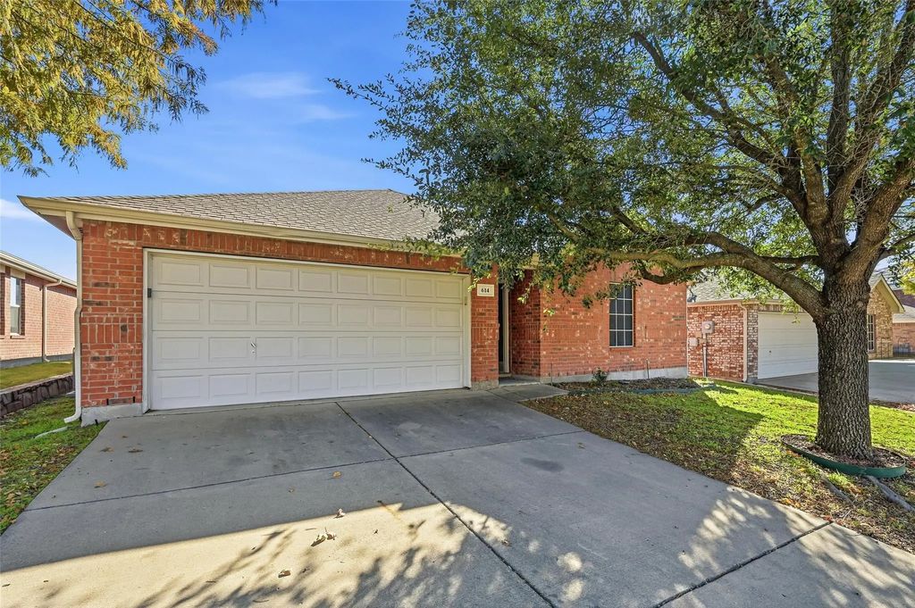 614 Lincoln Avenue, Lavon