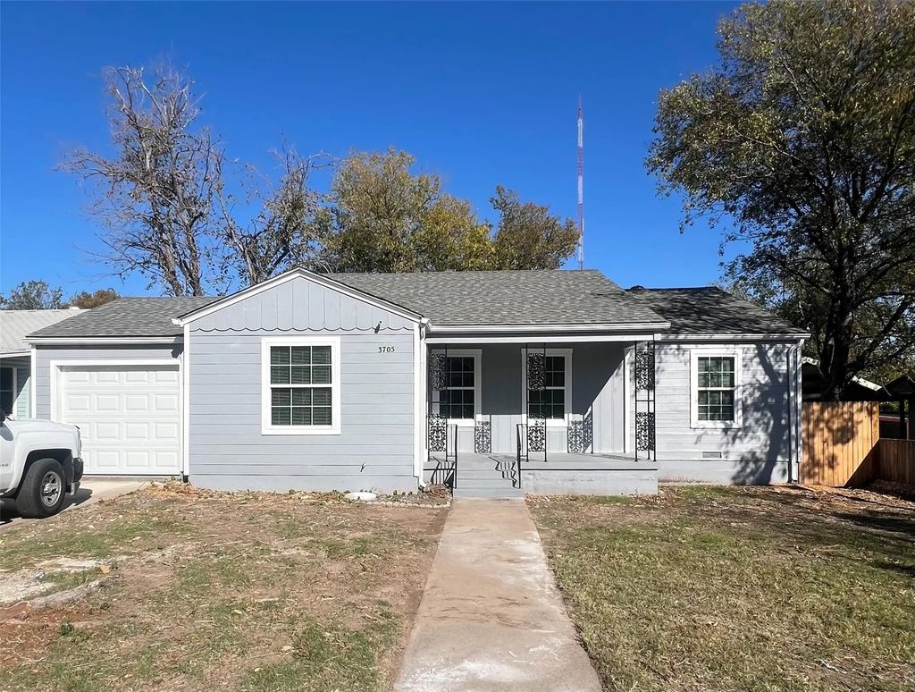 3705 Ellsmere Court, Fort Worth