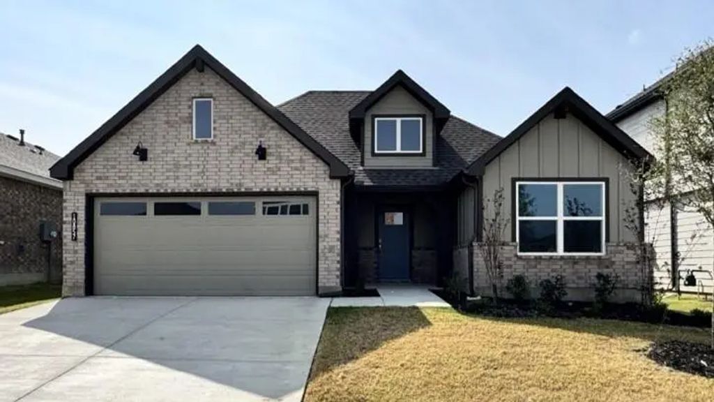 10857 Black Onyx Drive, Fort Worth