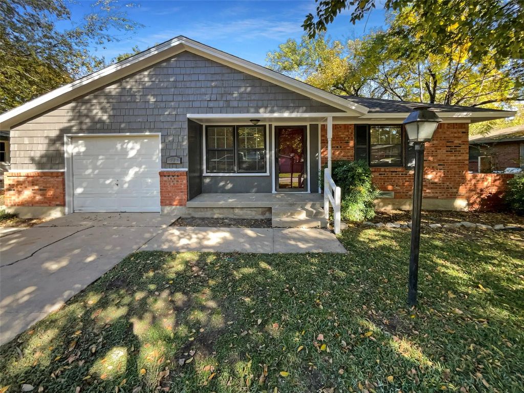 917 Sierra Drive, Denton