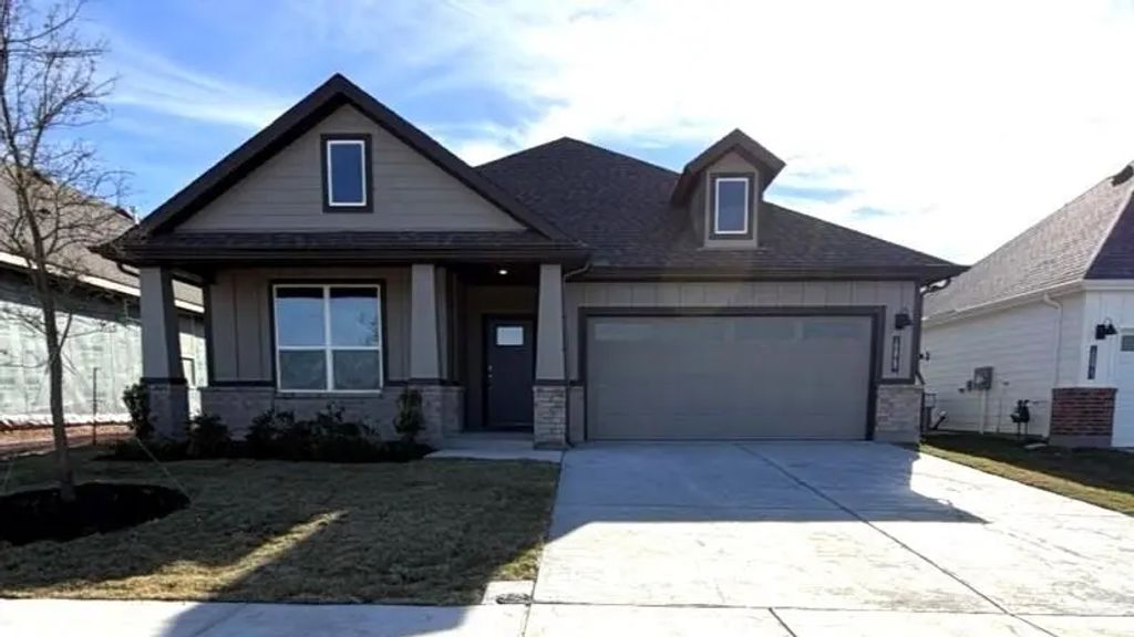 10869 Bloodstone Drive, Fort Worth