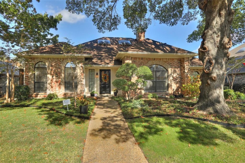 6307 Fox Trail, Dallas