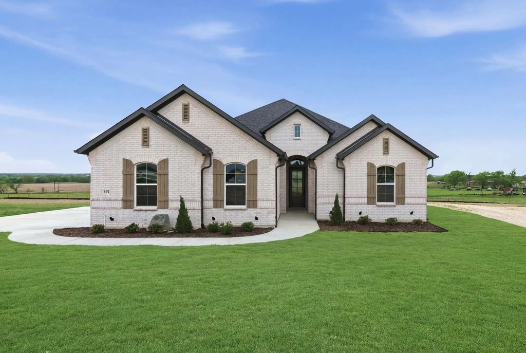 117 Emma Court, Decatur
