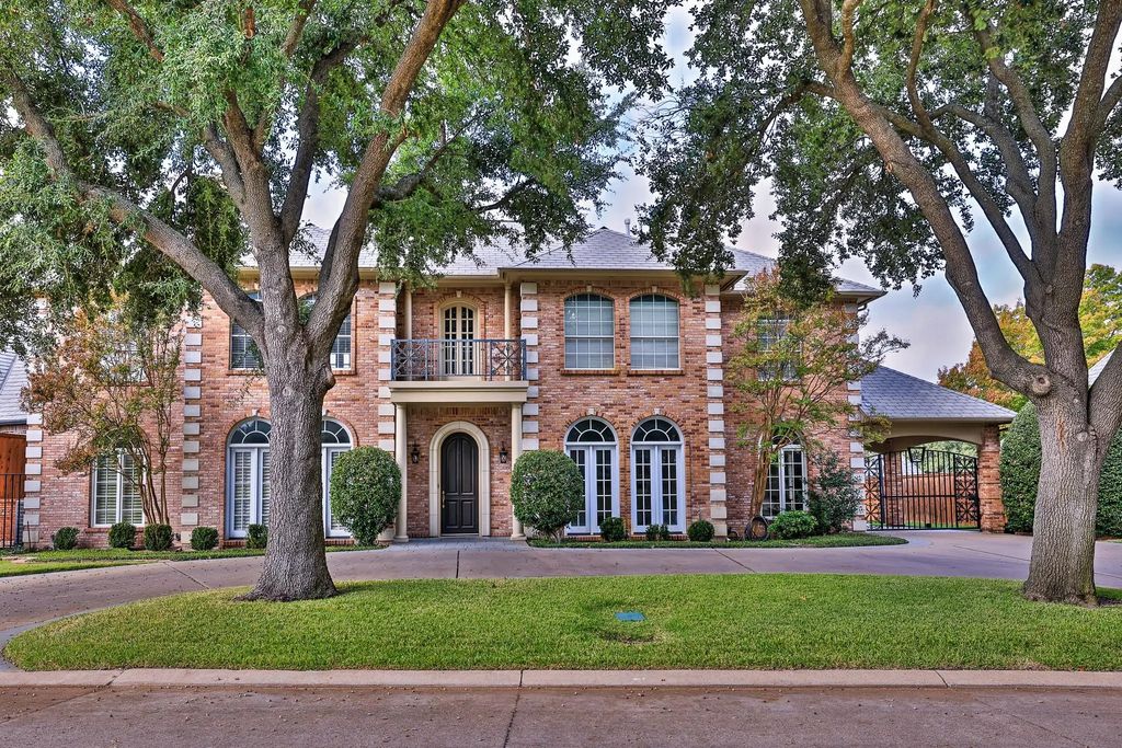 6208 Troon Road, Fort Worth
