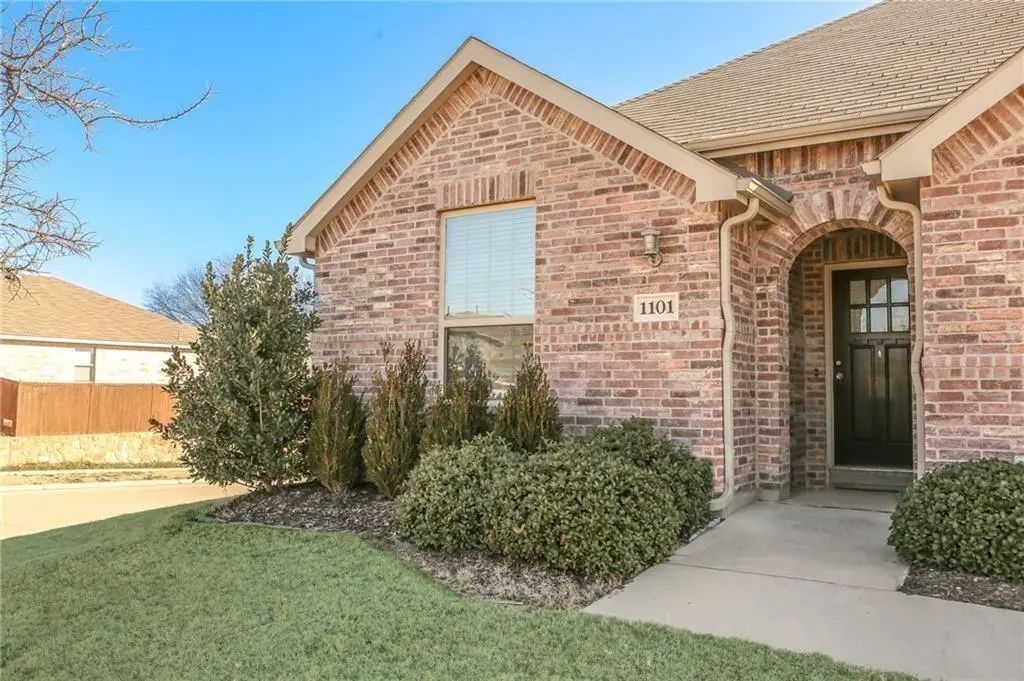1101 Roadrunner Drive, Little Elm