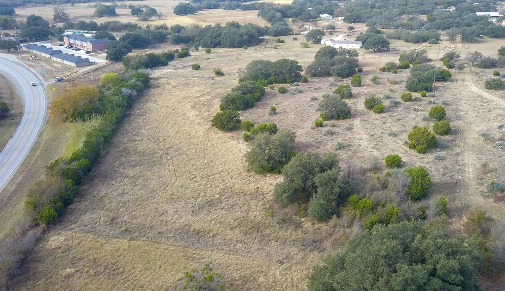 20 County Road 505, Goldthwaite
