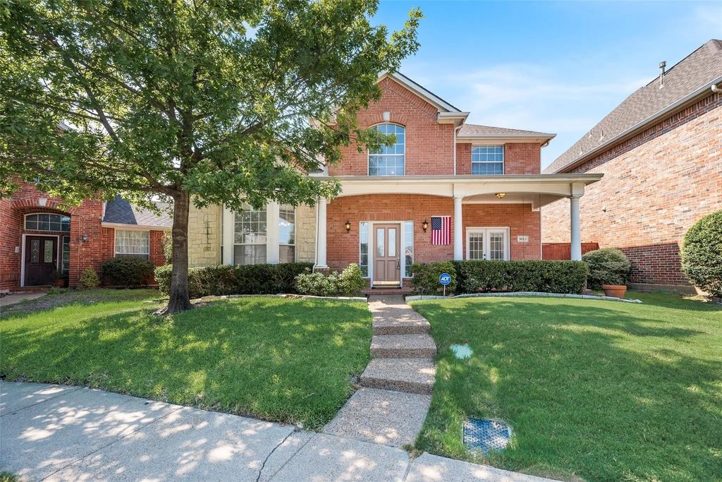 9013 Crown Point Circle, Irving