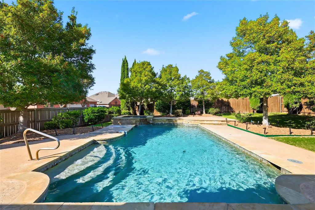 2701 Los Gatos Lane, Fort Worth