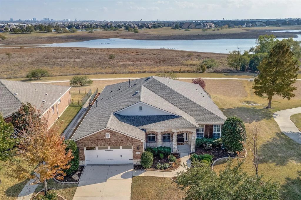 1175 Harbor Springs Drive, Frisco