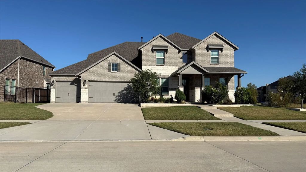 2417 Flower Petal Road, Frisco