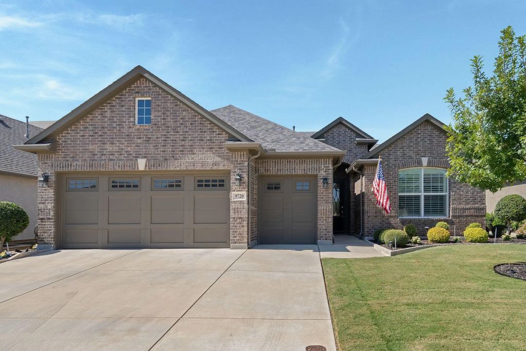 9720 Silver Rock Way, Denton