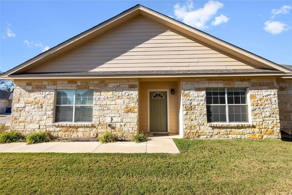 3006 Waterstone Way, Brownwood