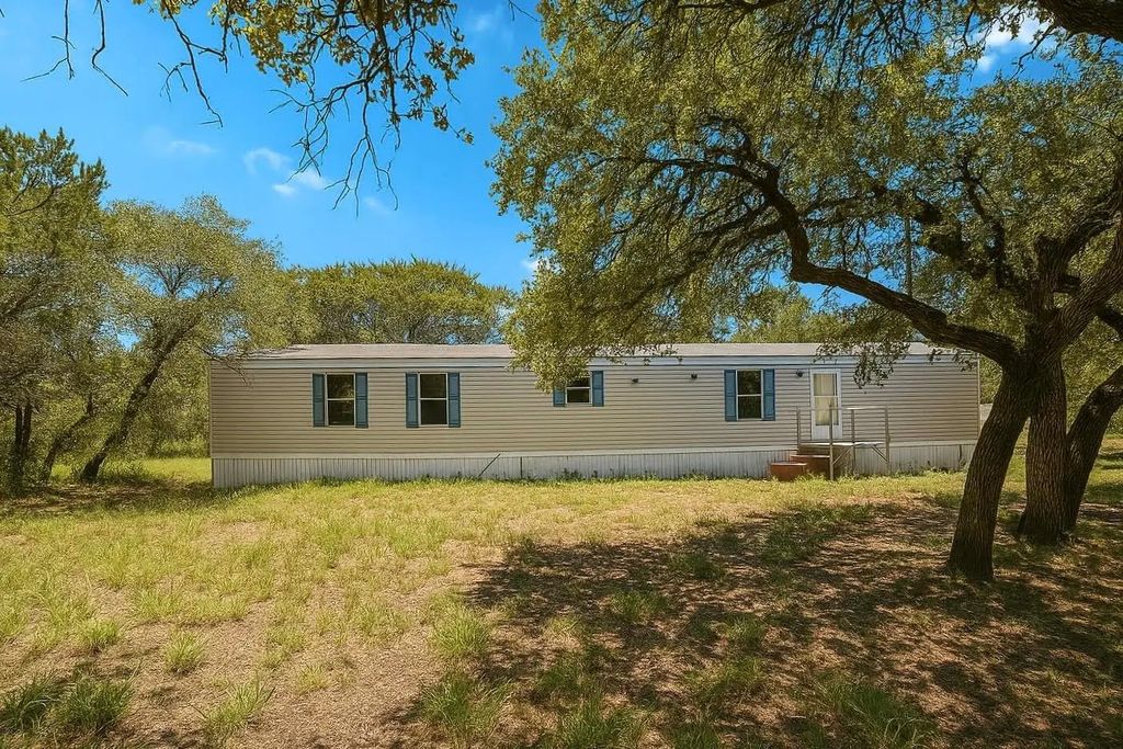 3128 Indian Gap Street, Weatherford