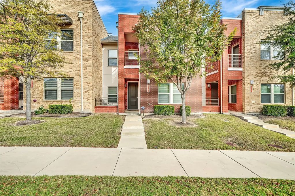 1565 Fiji Street, Dallas