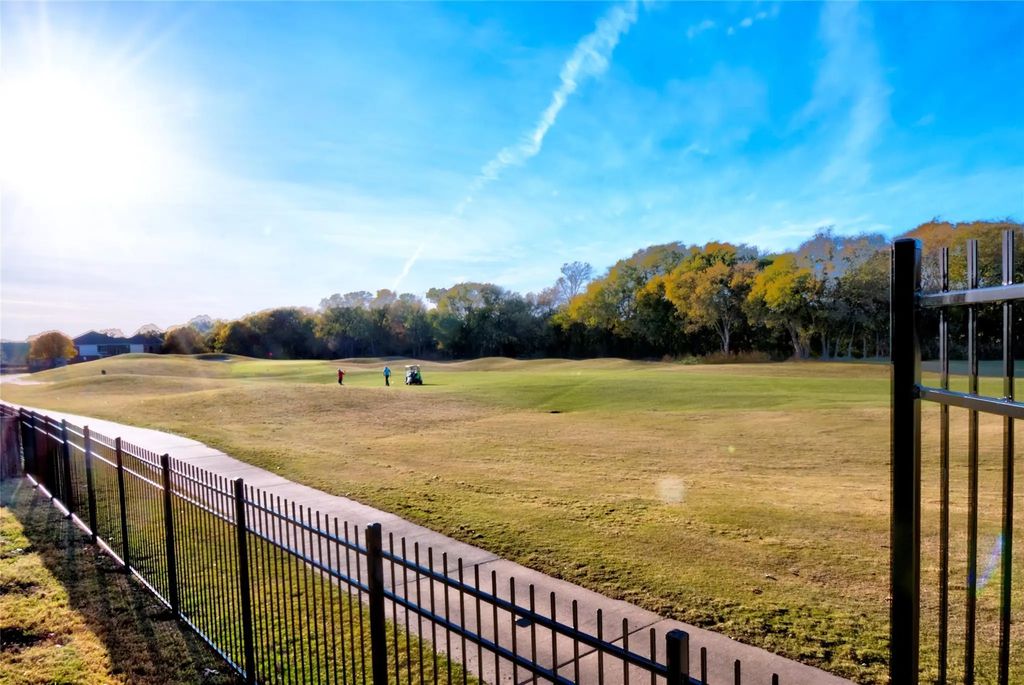 2012 Trinity Lane, McKinney