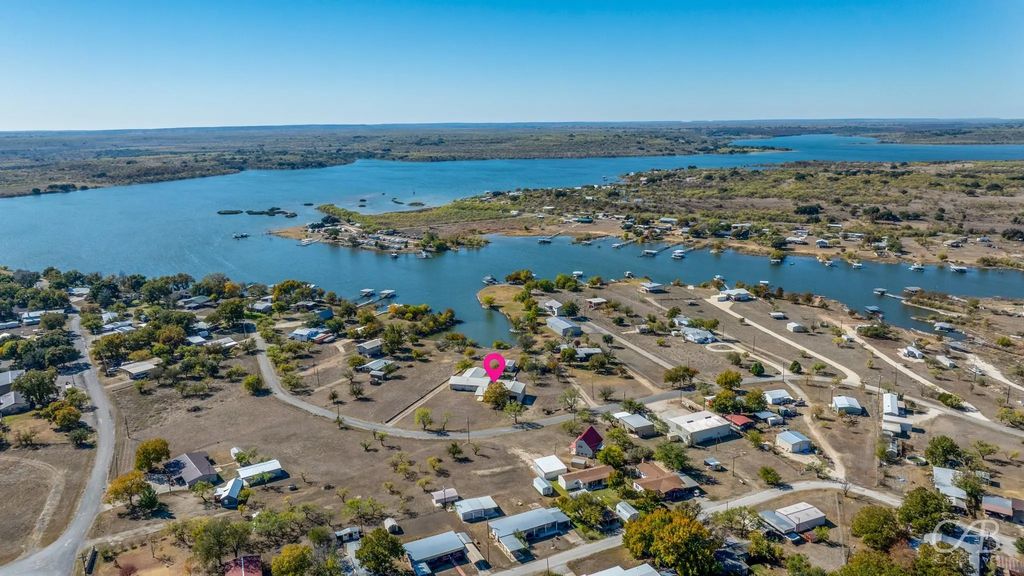 155 Lakeview Drive, Coleman