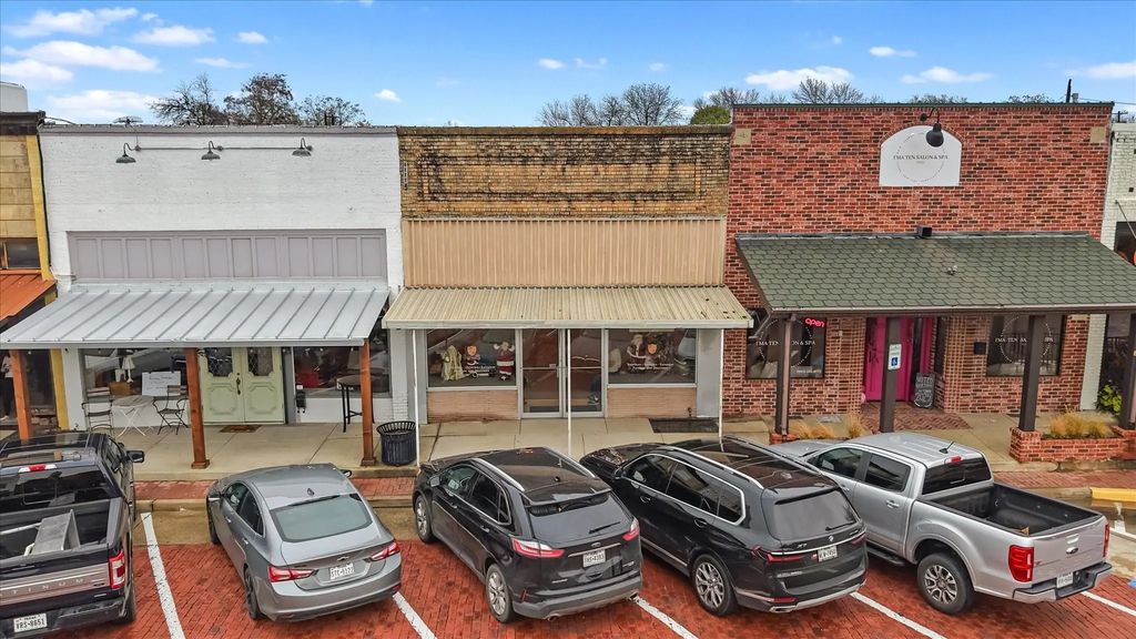 104 Mckinney Street, Farmersville