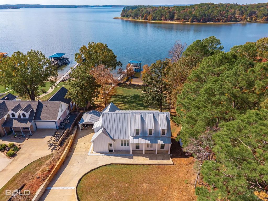 855 Stoney Creek Drive, Many