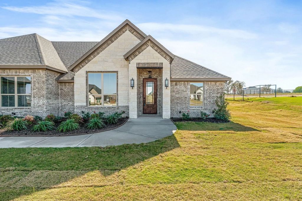 1064 Uplift Drive, Weatherford