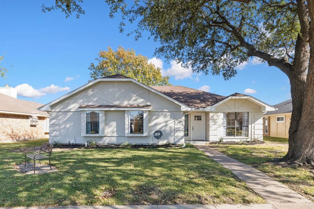 348 Lakewood Court, Coppell