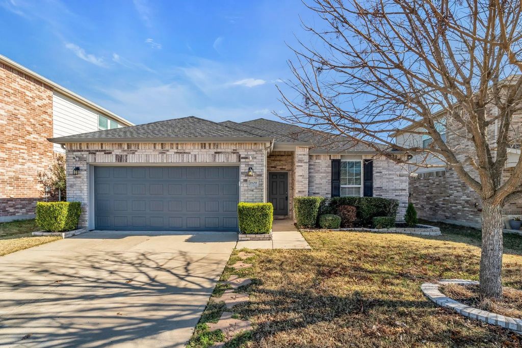 1809 Abby Creek Drive, Little Elm
