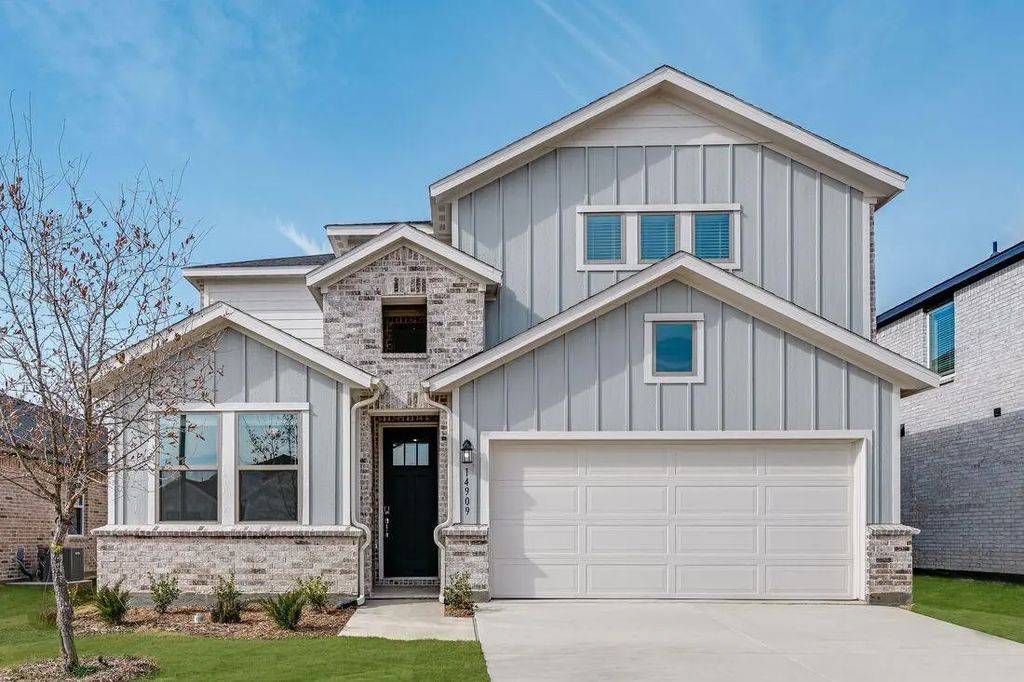 14909 Hierba Mora Drive, Fort Worth