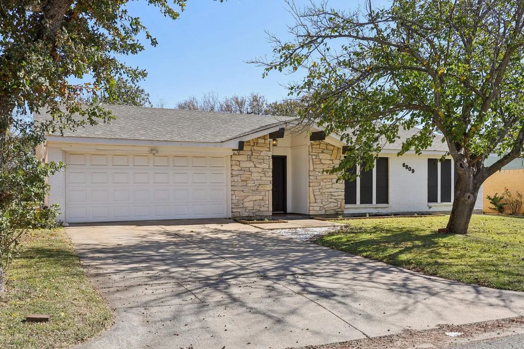 6809 Rustic Drive, Forest Hill