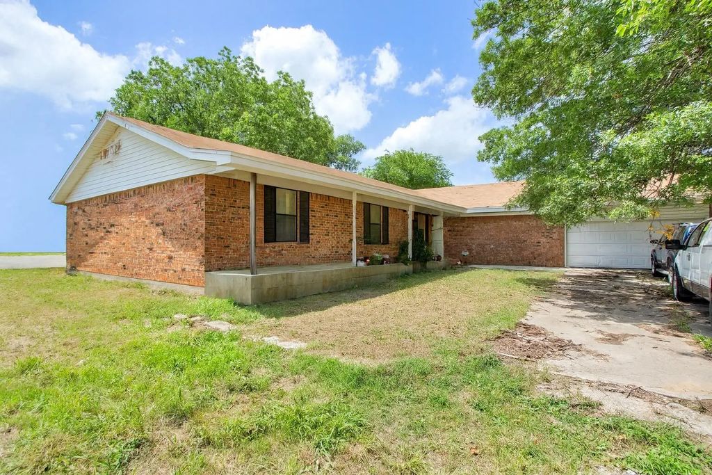 491 Morrison Road, Howe
