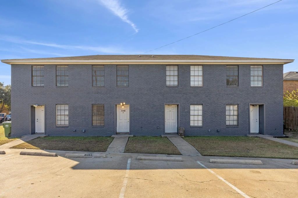 8109 Silver Creek Road B, White Settlement