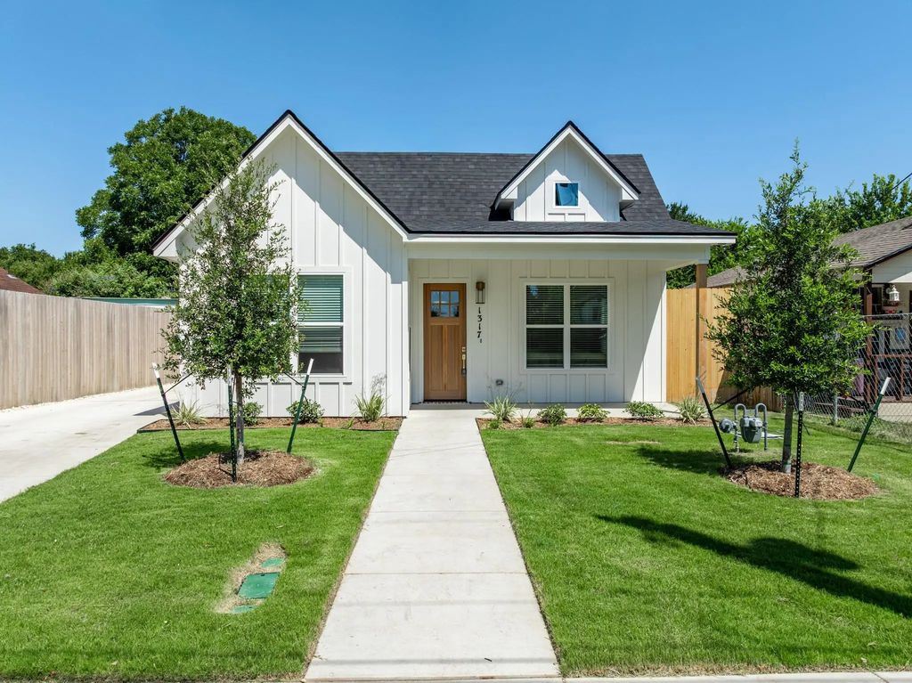 1317 Wood Avenue, Waco