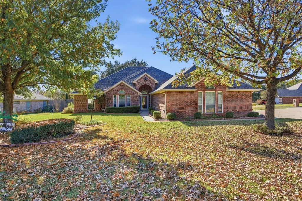 2808 Weylene Paseo, Granbury
