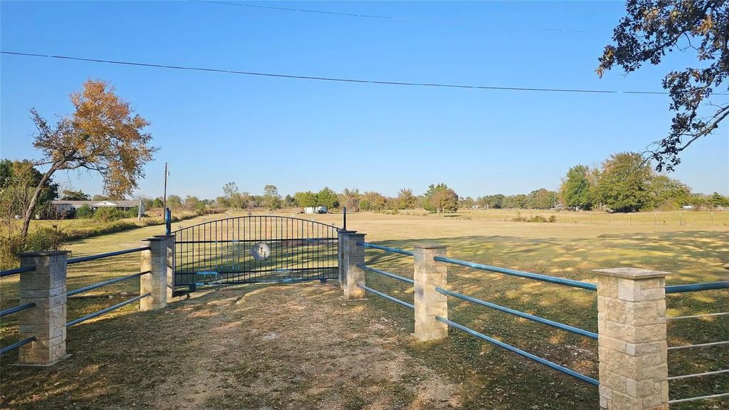 1064 Vz Co Rd 2413, Canton