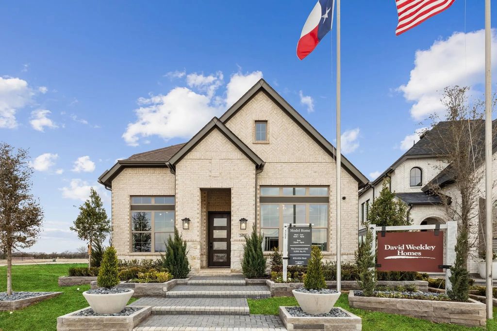 2078 Cuellar Way, Van Alstyne