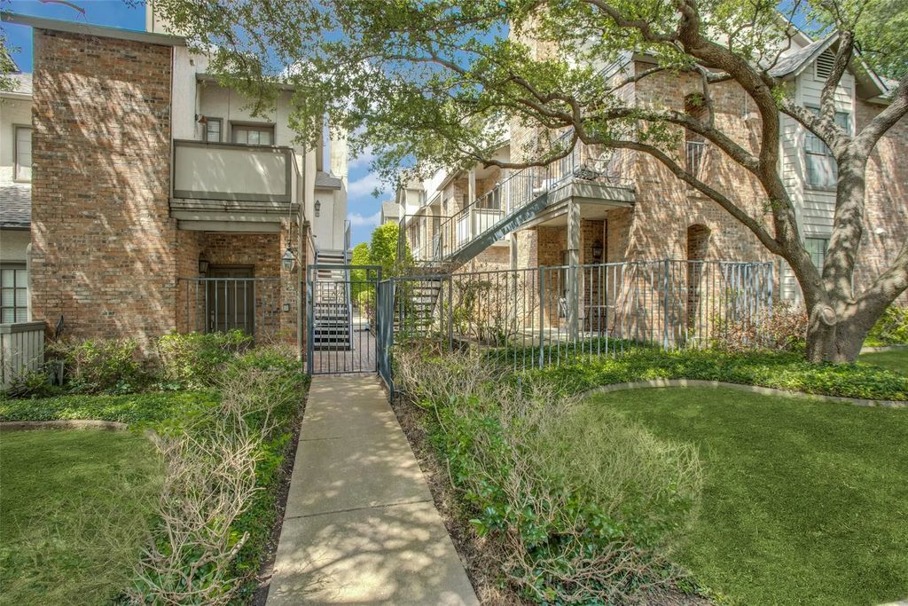4102 Buena Vista Street 7, Dallas
