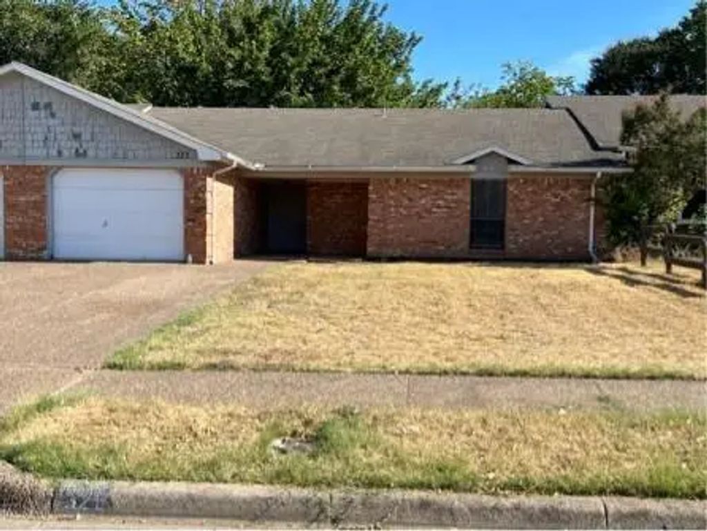 321 Asbury Drive, Saginaw