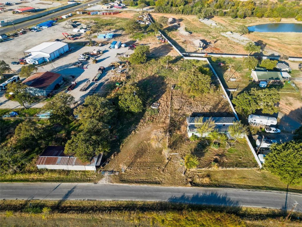 251 Rhoades Lane, Springtown