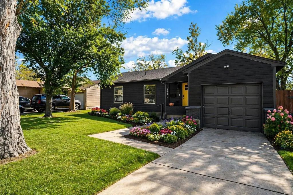 2212 Tealford Drive, Dallas