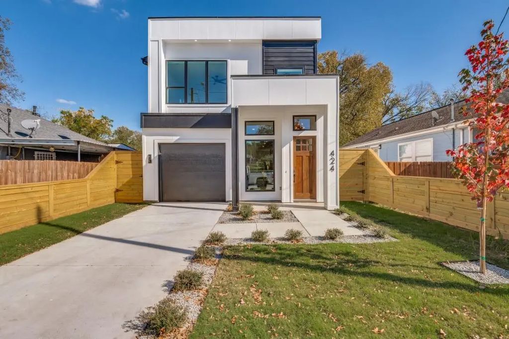 424 Cleaves, Dallas