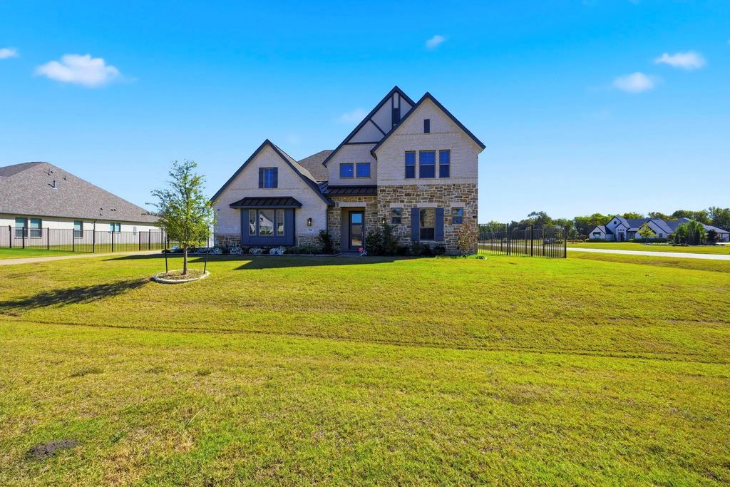 920 Moon Deck Trail, Lucas